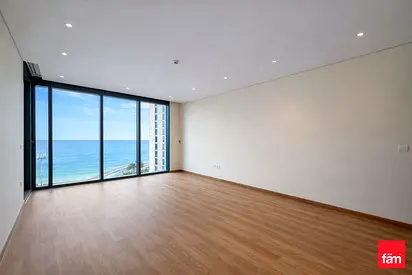 Chiller Free | Corner Unit | Sea View