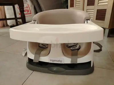 Baby dining chair