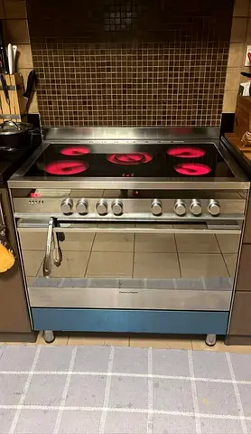 FisherPaykel Electric/Ceramic Cooking Range, 90*60cm, Digital Oven Watch, 5 Burners, Built-in Oven