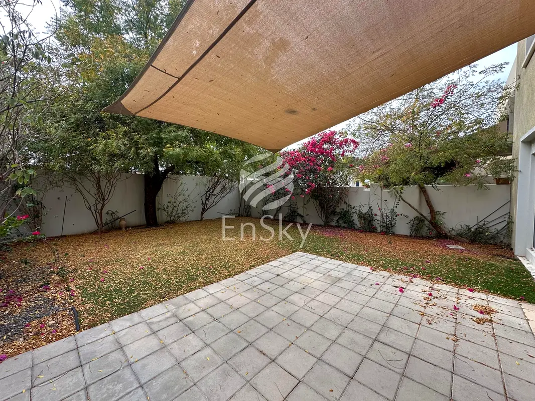 Vacant Family Home | Extended Garden | Maid's Room