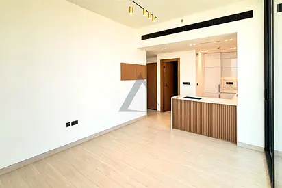 New Building | Smart Home | District 13