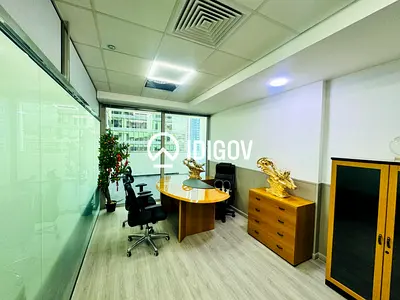 Skyline Views | Contemporary Office | Business Bay