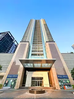 Modern 1 BR Furnished + Study Room | Bright &amp; Spacious | Balcony