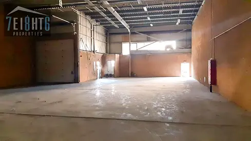 Vastu Compliant || Easy Access || Spacious || Commercial warehouse available