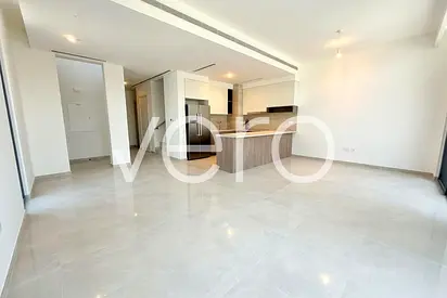Park Backing | End Unit | G + 2 Villa