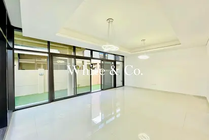 Motivated Seller | Corner | Golf Community