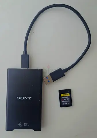 Sony Card Reader with 160GB tough Memory Card
