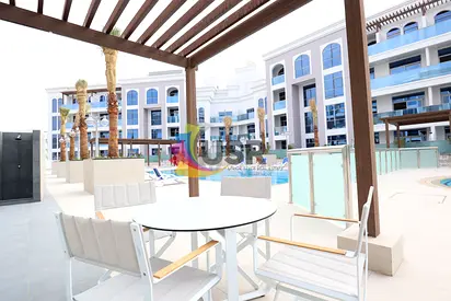 WELL MAINTAINED STUDIO ALL AMENITIES FOR FAMILY 50K