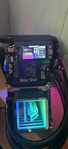 Nerdqaxe++ Hydro solo lottery