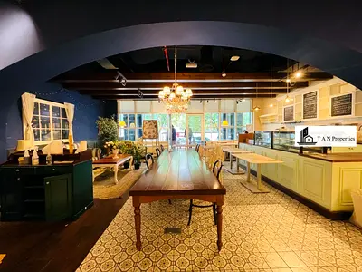 High-Visibility Retail Space | Close to BurJuman Metro