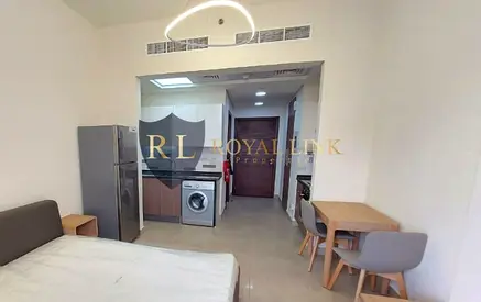 Premium Studio Azizi Star | Furnished | 4 Cheques