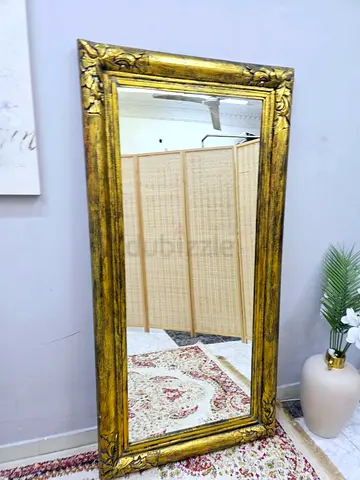 Elegant Gold Framed Full-Length Mirror