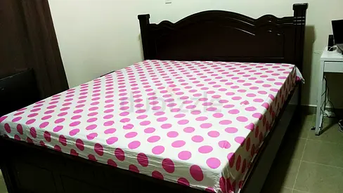 Mahagony finish wooden KING bed with IKEA Hovag mattress