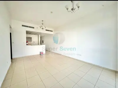 SPACIOUS || FOR FAMILY || PRIME LOCATION