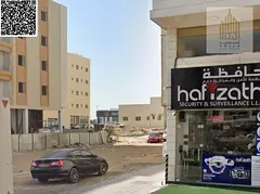 Large commercial plot of land near the main street