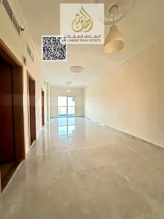 One-bedroom apartment with living room, annual rent, second tenant, with private parking.