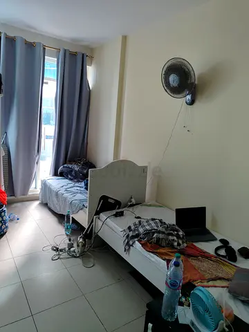 Executive Sharing Room for Male in Dubai Silicon Oasis