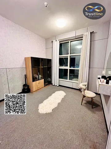 غرفتين وصاله للبيع في ابراج سيتي تاور باطلاله مفتوحه علي القصر