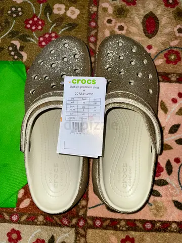 My Crocs Classic Platform Clog - Gold Glitter, New with Tags (Women’s) 38/39