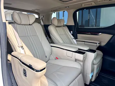 2018 Toyota ALPHARD 照片 9