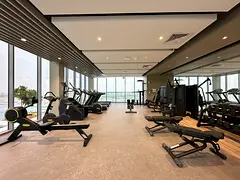 ROOFTOP GYM &amp; POOL | VACANT | COME FIRST TO RENT