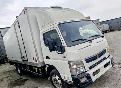 Mitsubishi Canter 2021 - GCC Specs - Well Maintained
