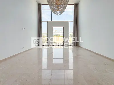 Vacant | Luxury Villa | Biggest Corner Plot