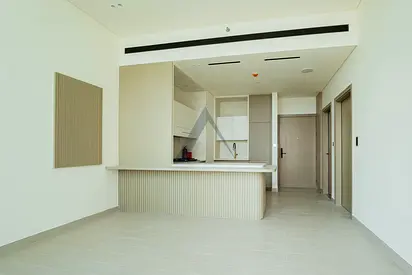 Modern Living | High Floor | Private Pool