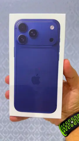 iPhone 17 Pro Max 1TB BLUE eSIM SEALED Box