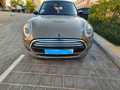 MINI Cooper 2020 | Family Driven | Clean | Perfect Condition