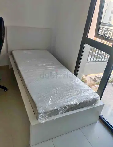 Ikea malam single bed (90*200)with an IKEA mattress ✨