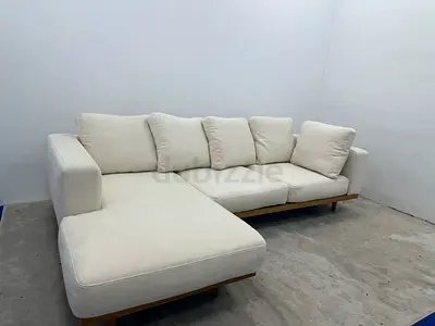 Same like new condition west elm lshape sofa