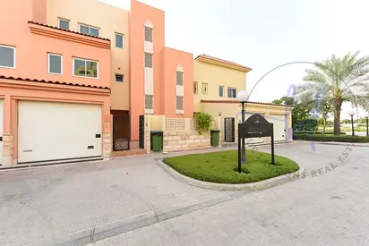 Upgraded Triplex Villa | Prime Location | Freehold