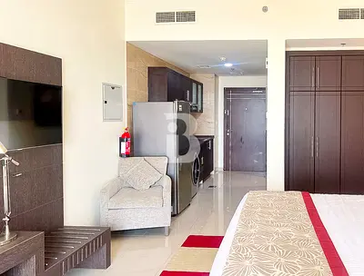 FULLY FURNISHED | MONTHLY OPTION PRICE MAY VARY