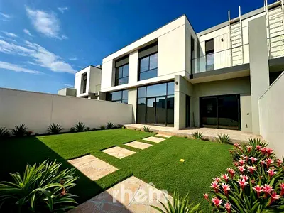 BRAND NEW | STUNNING TOWNHOUSE | NO AGENTS