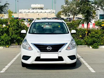 Nissan sunny model 2023 Good condition accident fre full auto matic one owner uase gcc for sale