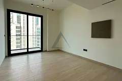 Spacious 1 BR | Prime Location | Ready to Move