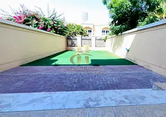 Corner &amp; Spacious Nakheel TH well Maintained Book Today