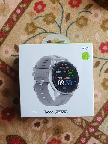 Im selling my Hoco Y31 smartwatch — new in box (gray)