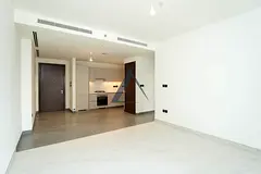 Corner 2 BR + Maid | Vacant | Premium Location