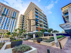 Price dropped| VACANT | Ready to sign