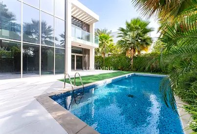 Fully Upgraded | Burj View | Smart Home