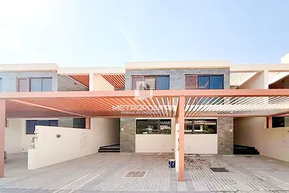 Premium Living | 4BR Silver Springs | Single Row