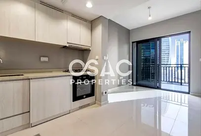 POOL VIEW | VACANT | 12 CHEQUES