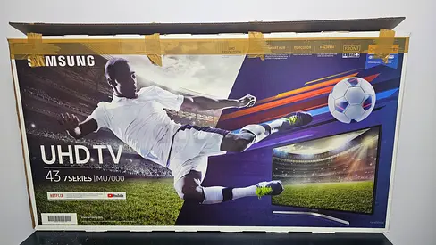 Samsung UHD TV 43 inches