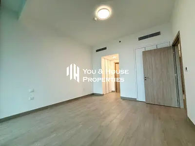 Lavish 1-Bedroom with JVC View I Modern Lifestyle I On Top Floor