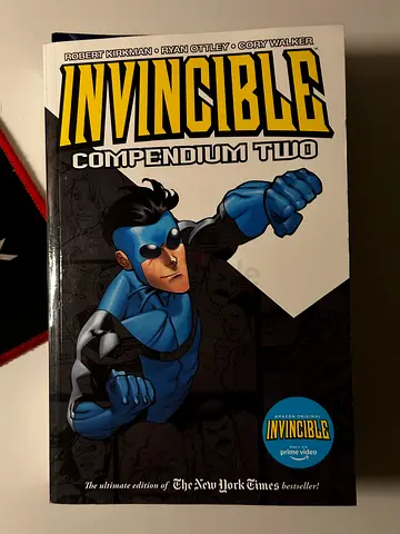 INVINCIBLE COMPENDIUM TWO (English)