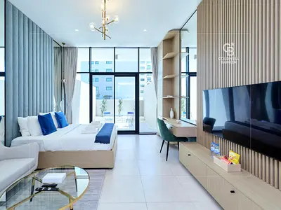 Fully Furnished | Modern | Vacant