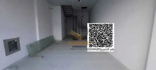 🏢 للإيجار – محل رقم 9 مع ميزانين في المويهات 3