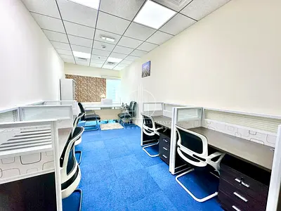 Vacant April 30 | Flexible payment plan | Close to metro
